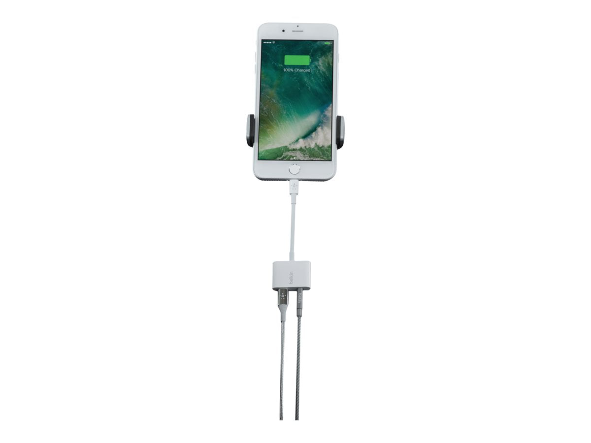 belkin 3.5 mm Audio + Charge Adapter Made for iPhone, iPad