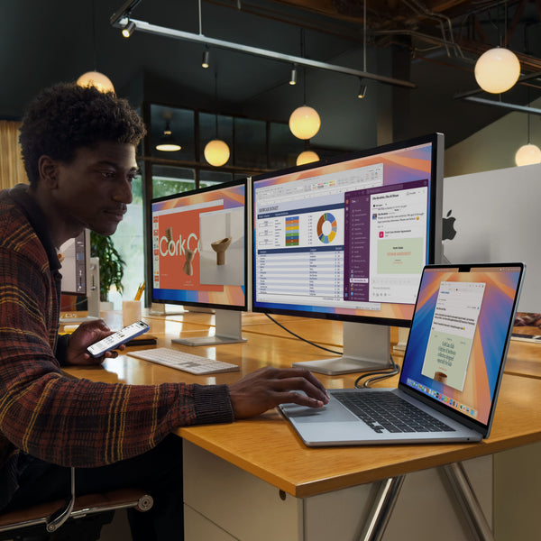 13-inch MacBook Air M4 10-core CPU and 10-core GPU
